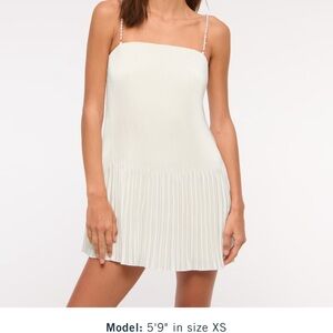 NWT The A&F Giselle Faux Pearl Release Mini Dress (M)